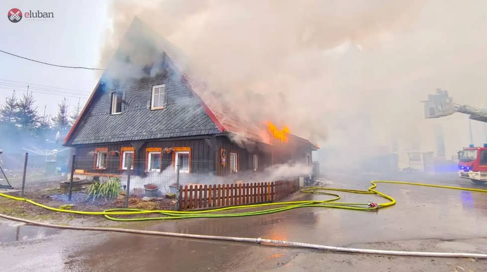 Wolimierz: Pali się "Zajazd u Basi"