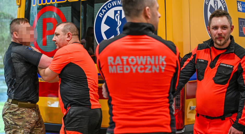 Region: Brutalny atak na ratowników medycznych. Pielęgniarka trafiła na SOR!