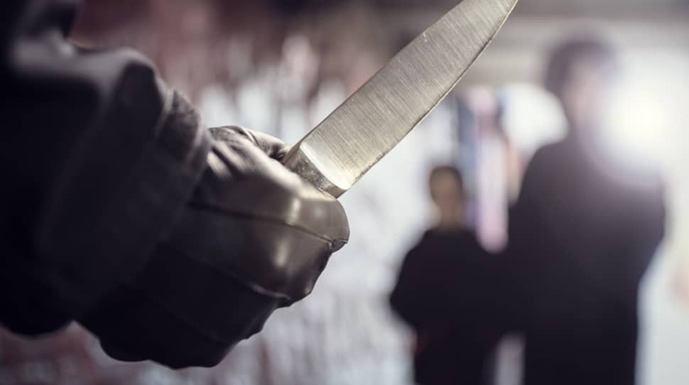 Lubawka: Atak nożem kuchennym podczas libacji. Powodem zazdrość o kobietę