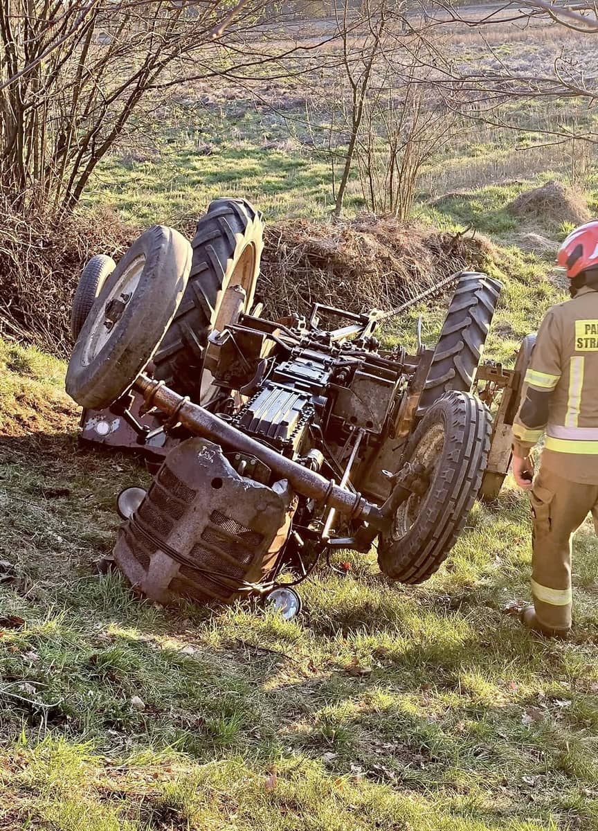 Region: Dramatyczny wypadek. Mężczyzna przygnieciony przez ciągnik!