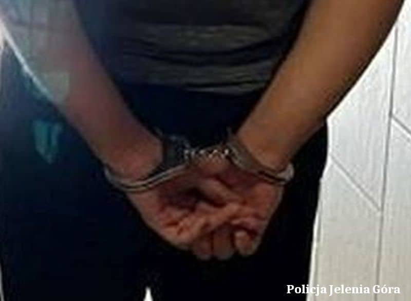 Jelenia Góra: Groził śmiercią własnej matce i bratu