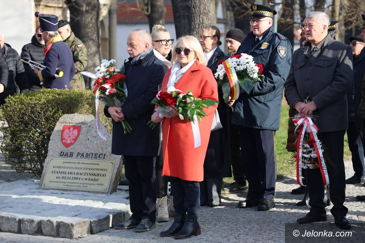 Jelenia Góra: Hołd ofiarom katastrofy smoleńskiej