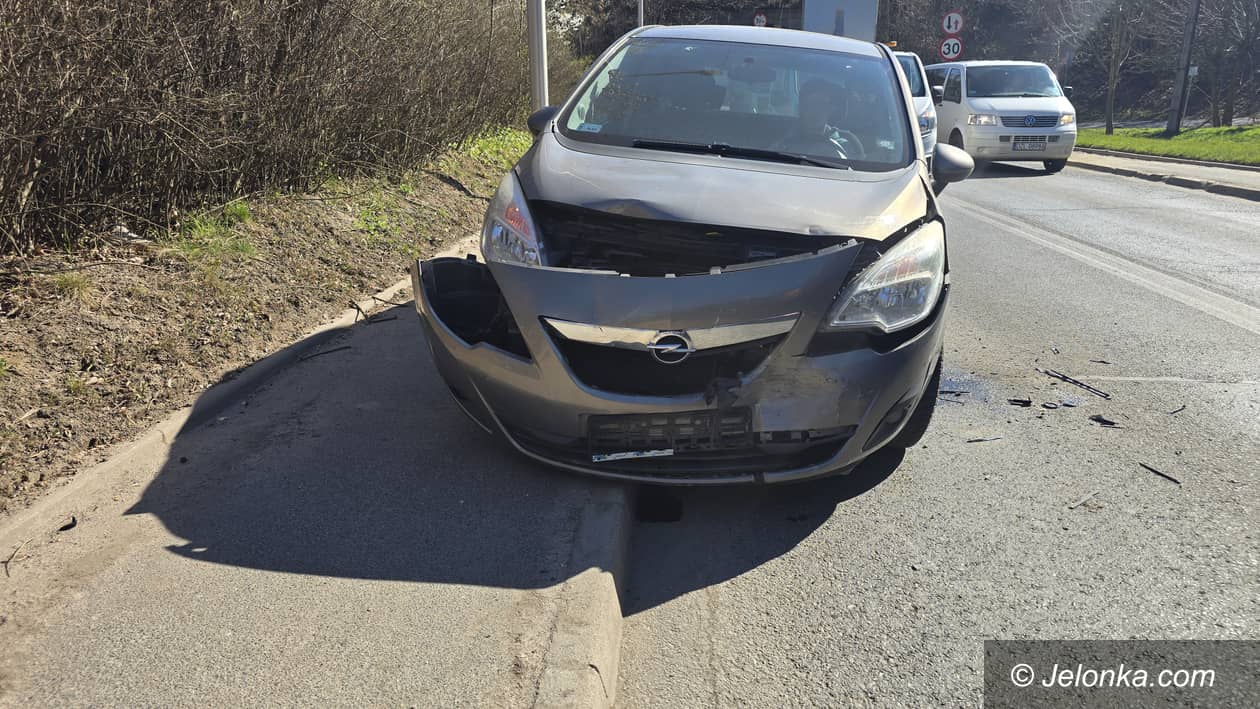 Jelenia Góra: Chwila nieuwagi i...karambol gotowy