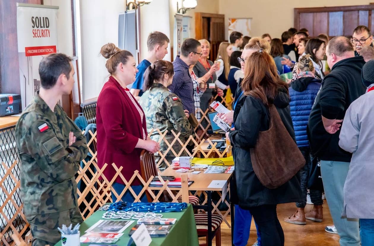 Jelenia Góra: Wiosenne Targi Pracy i Edukacji