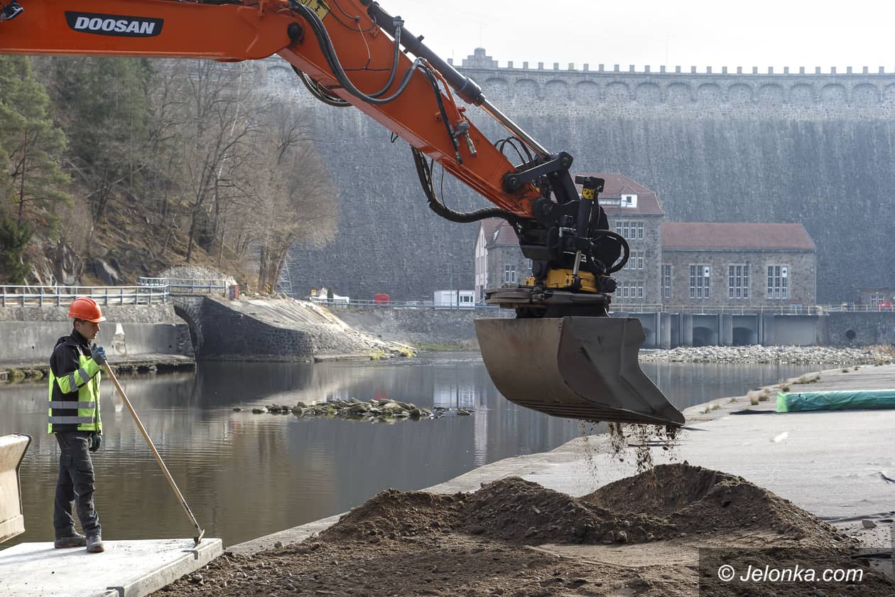 Pilchowice: Zapora w rusztowaniach