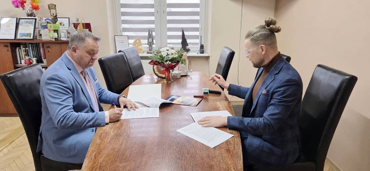 Mysłakowice: Szkoła jest, teraz czas na bezpieczną drogę