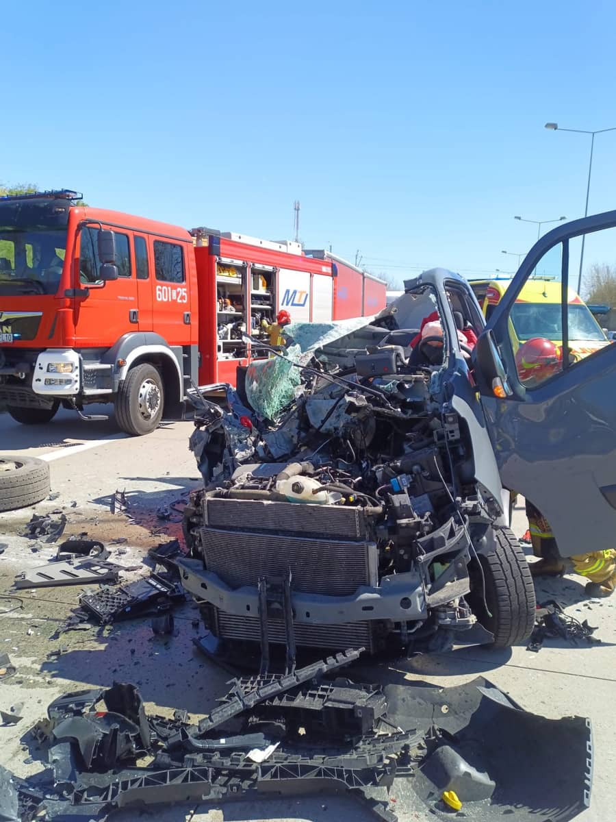 Autostrada A4: Kierowca cudem uszedł z życiem