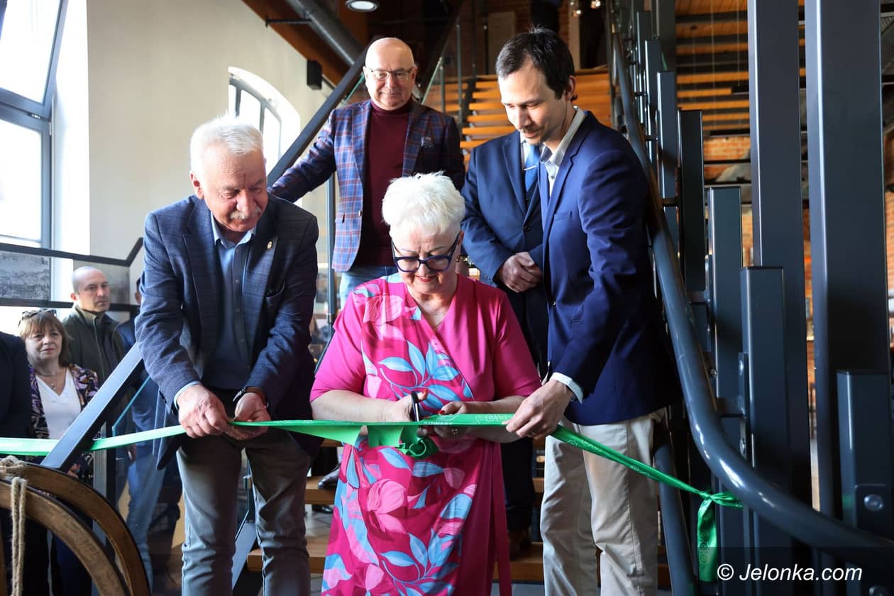 Kowary: Kowary mają nowe muzeum na dworcu