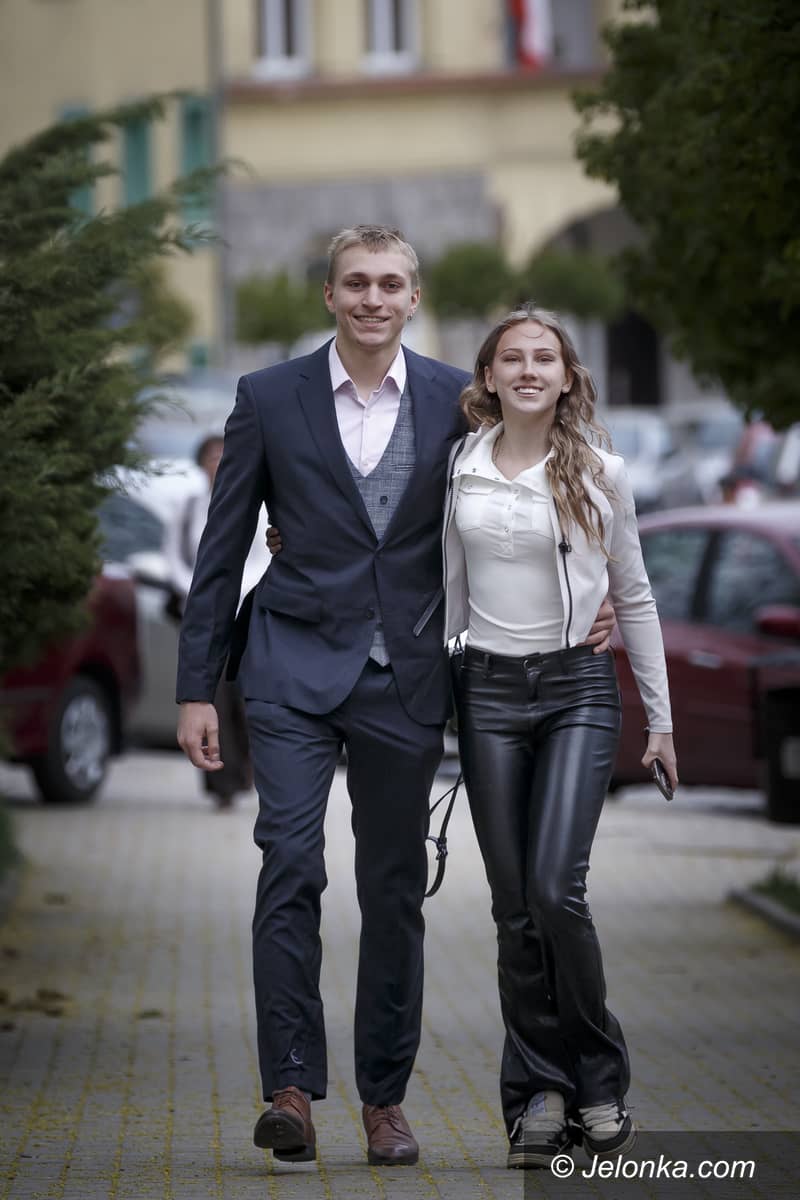 Jelenia Góra: Zaczęły się matury