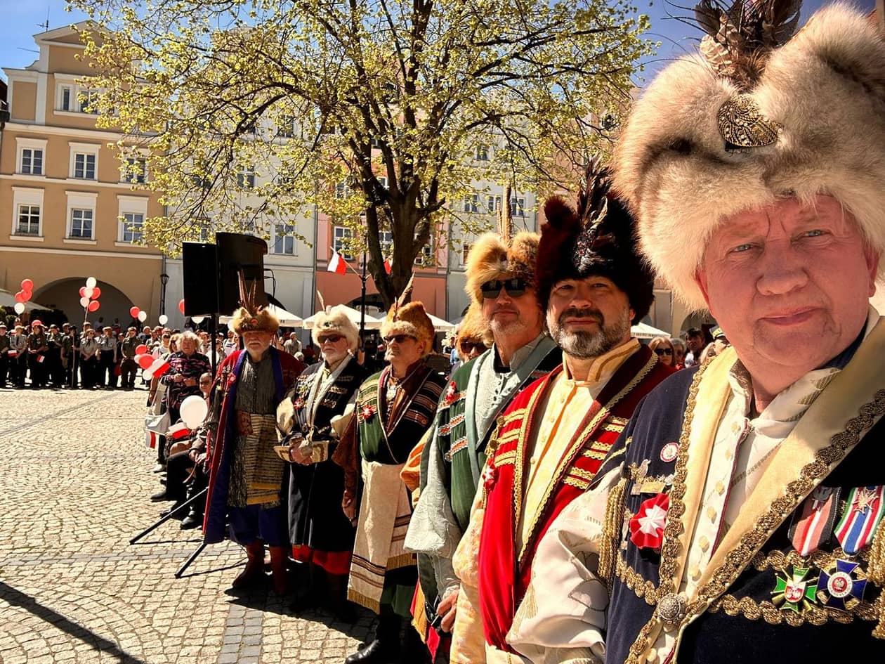 Jelenia Góra: Strzelili z armaty na Placu Ratuszowym
