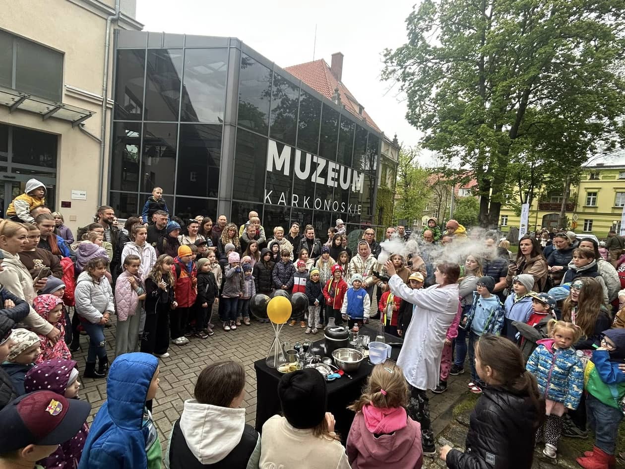 Jelenia Góra: Muzeum Karkonoskie – duże zainteresowanie Nocą Muzeów