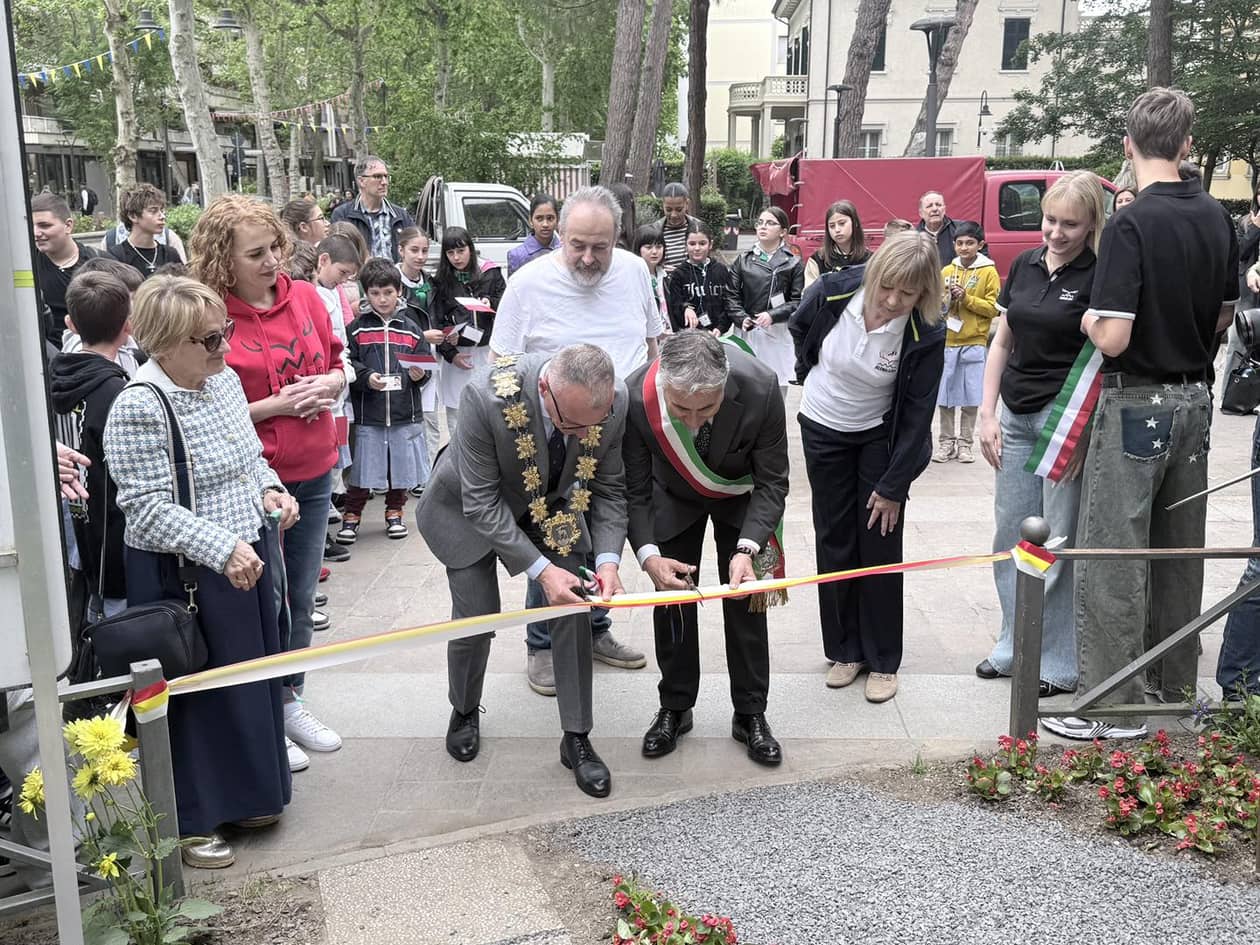 Jelenia Góra: Skwer Jeleniej Góry otwarty w Cervii