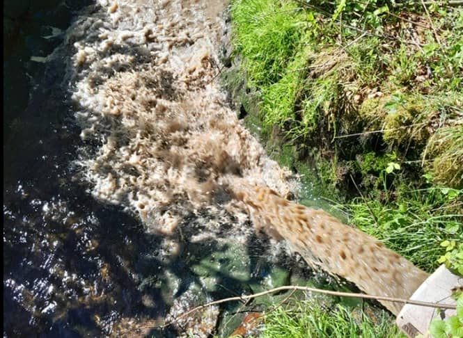 Piechowice: Ścieki znów w Kamiennej