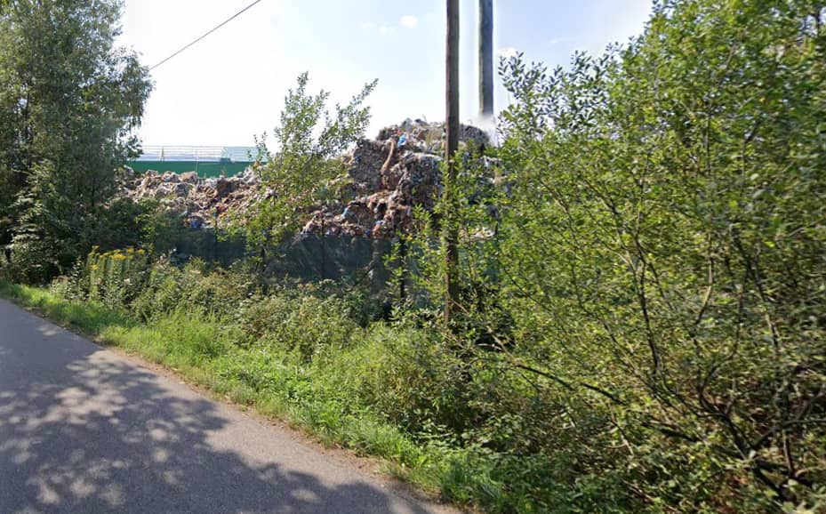 Mysłakowice: Śmieci czy las?