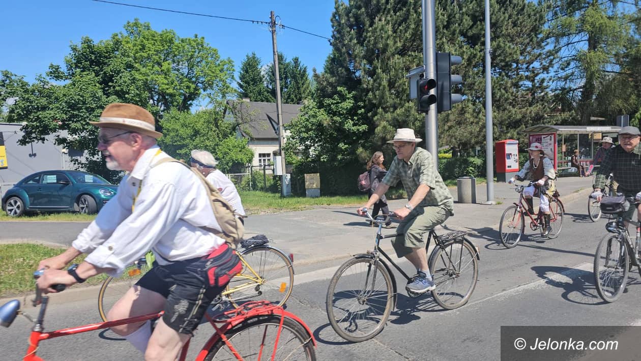 Jelenia Góra: Parada w mieście