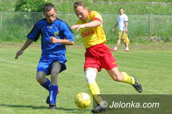 Jelenia Góra: Pewna wygrana lidera