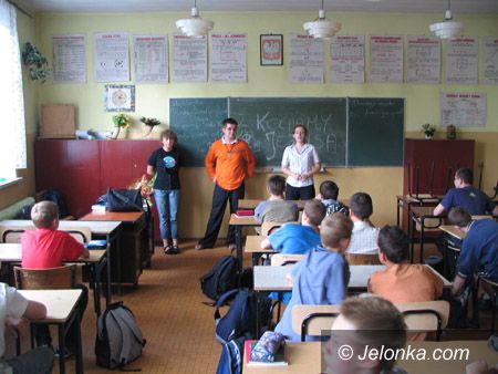 JELENIA GÓRA/KRAJ: Z obawy o stopnie rezygnują z religii