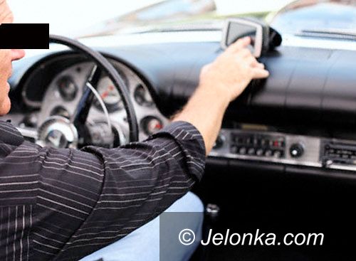 JELENIA GÓRA: Taksówkarz zagroził zdrowiu i życiu pasażerki