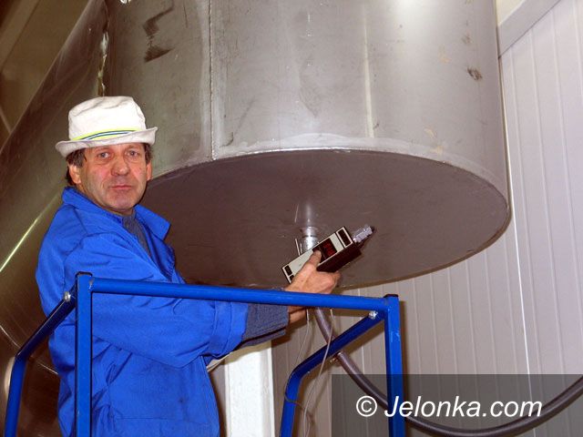 JELENIA GÓRA: Coś w śródmieściu śmierdzi