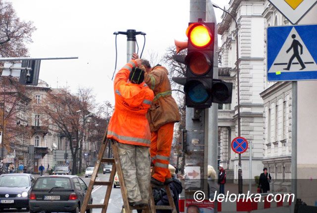 JELENIA GÓRA: Ostrożnie na światłach przy alei Wojska Polskiego