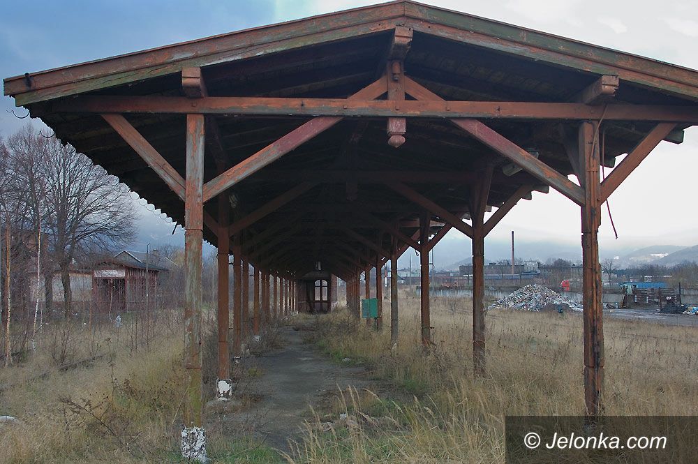 Region Jeleniogórski: Stacja widmo, odjazd donikąd