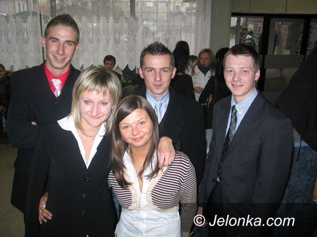 JELENIA GÓRA: Maturalne stresy na próbę