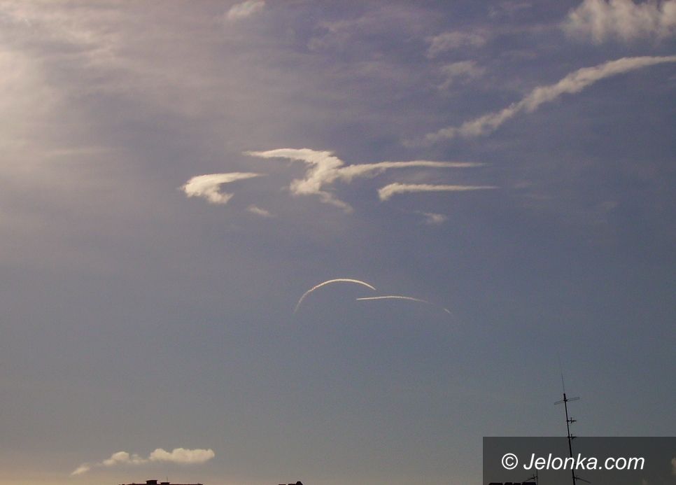 JELENIA GÓRA: UFO nad stolicą Karkonoszy? Nie: tylko myśliwce