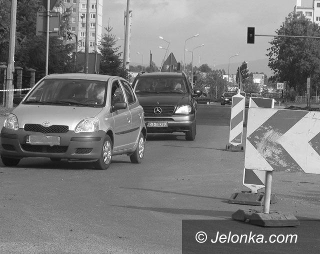 JELENIA GÓRA: Remonty dróg do korekty
