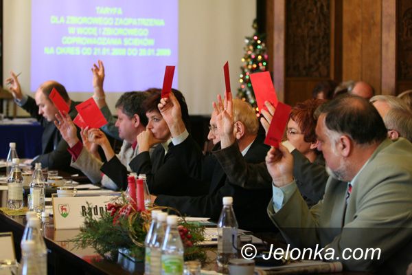 JELENIA GÓRA: Rada powiedziała „nie”, ale woda i tak podrożeje