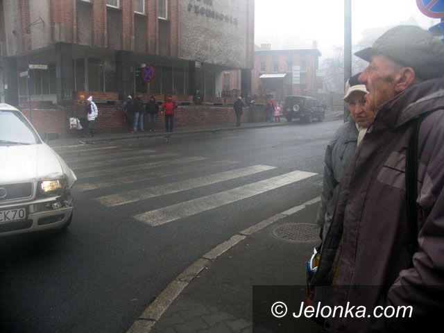 JELENIA GÓRA: Wigilia z korkami i kraksami