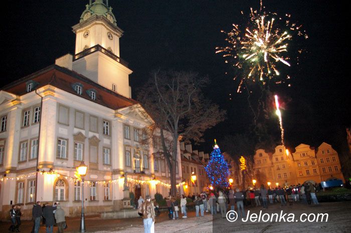 JELENIA GÓRA: Jeleniogórzanie przywitali Nowy Rok 2008