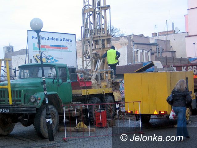 JELENIA GÓRA: Wiercą pod upragnioną galerią