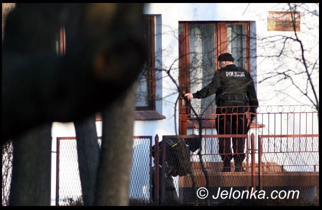 JELENIA GÓRA: Szukali bomby przy ul. Lipowej