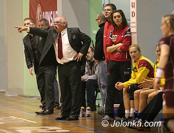 JELENIA GÓRA: Zdzisław Wąs przestrzega przed nadmiernym optymizmem