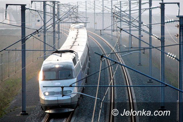 JELENIA GÓRA/ KRAJ: Do Warszawy ekspresowo
