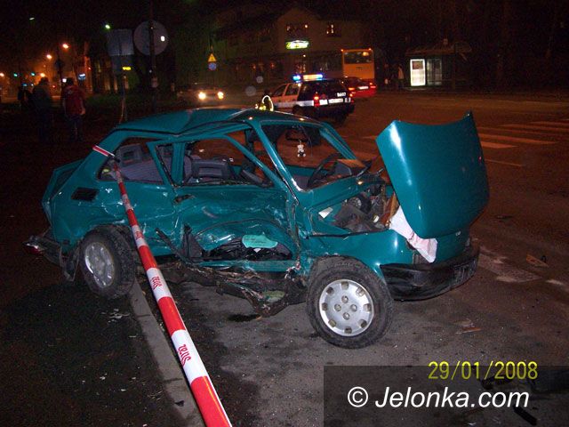 JELENIA GÓRA: Potrącenie i śmiertelny wypadek na ulicy Wolności