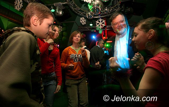 JELENIA GÓRA: Karnawał w pomocnym rytmie