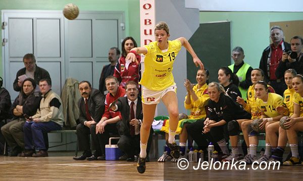 Jelenia Góra: Finepharm Carlos wygrał derby w wojnie nerwów – video