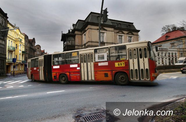 JELENIA GÓRA: O jeden głos do budżetu