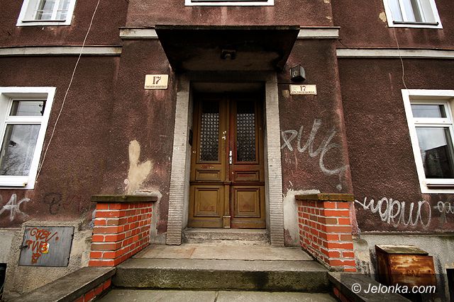 Region Jeleniogórski: Komunistyczni idole do likwidacji