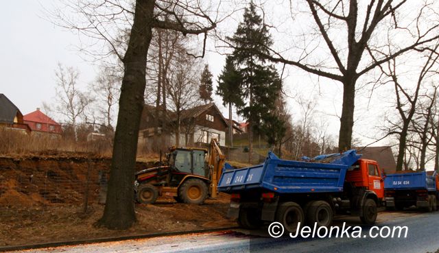 Jelenia Góra: Coraz ciaśniej na Słowackiego