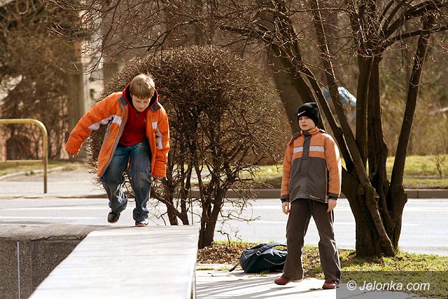 Region Jeleniogórski: Precz z ciężkimi tornistrami pod Śnieżką!