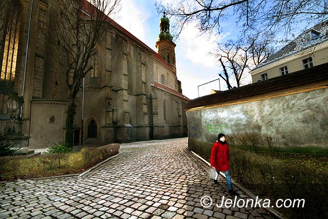 Jelenia Góra: Początek rekolekcji – obawa przed ekscesami