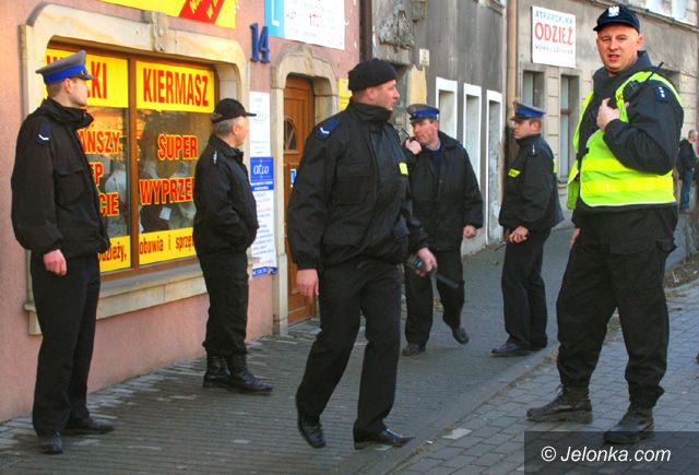 JELENIA GÓRA: Czeka nas czwartek bez policjantów?