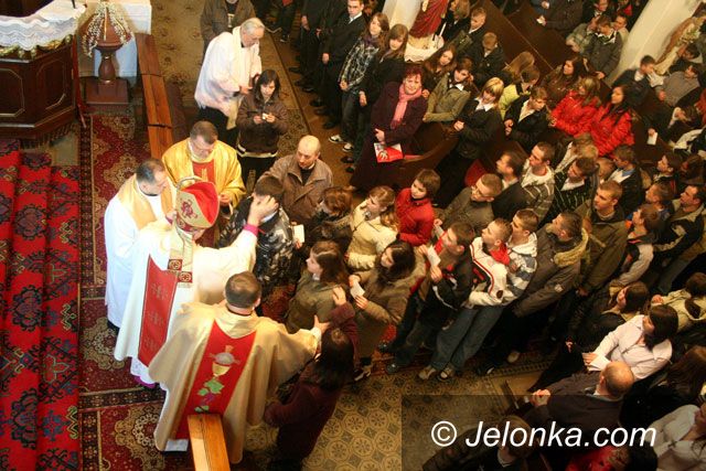 Region Jeleniogórski: Bierzmowanie: tylko czysta formalność?