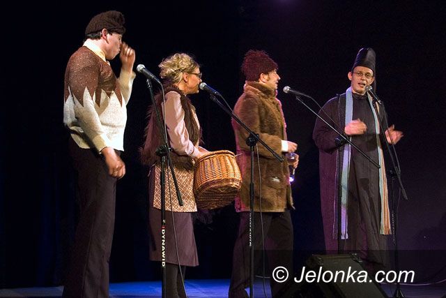 JELENIA GÓRA: Beczka śmiechu z „Wyrwigroszami” – hitem „Donald marzy”