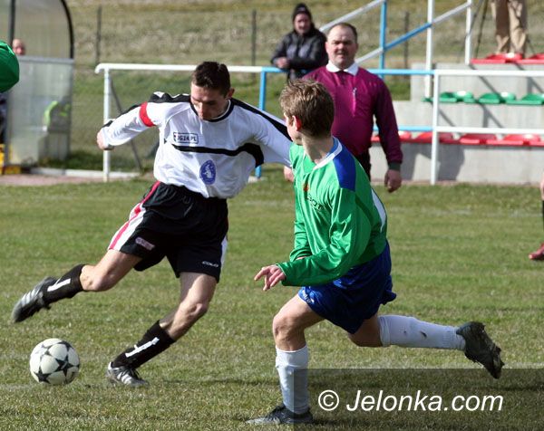 JELENIA GÓRA: Trzy punkty dla drużyny z Jeżowa