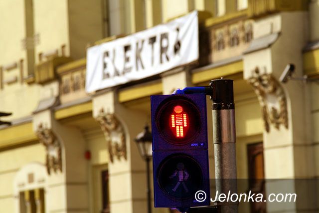 JELENIA GÓRA: Na noże w teatrze