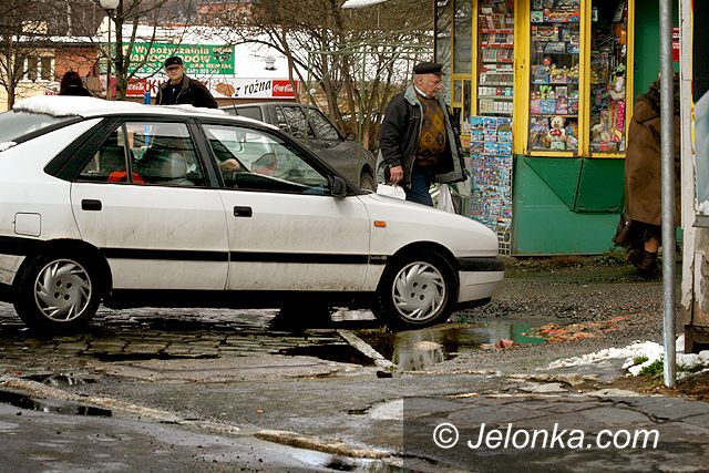 JELENIA GÓRA: Parkingowa pułapka na ul. Jasnej