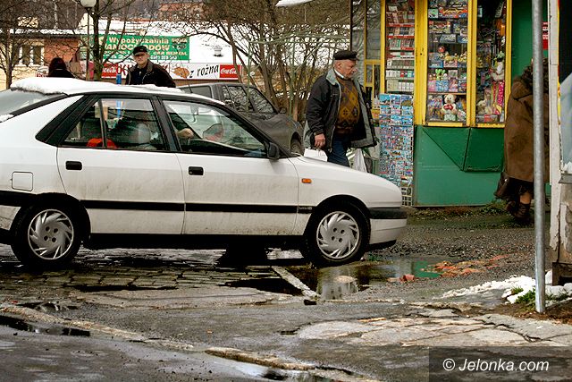 JELENIA GÓRA: Parkingowa pułapka na ul. Jasnej